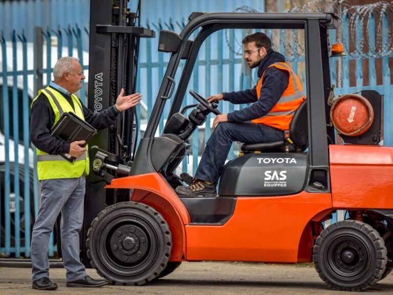 Forklift Refresher 1 Day Course