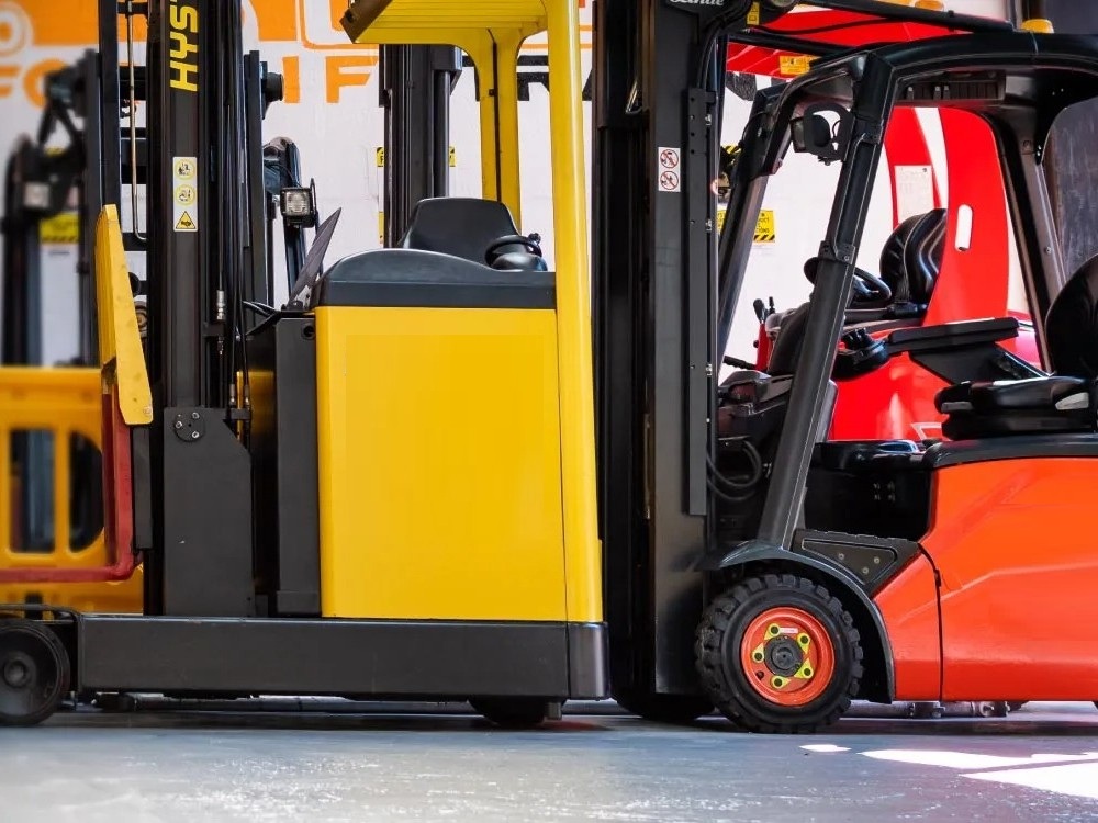 Negu Training Center Deals! Forklift + Reach Truck Course