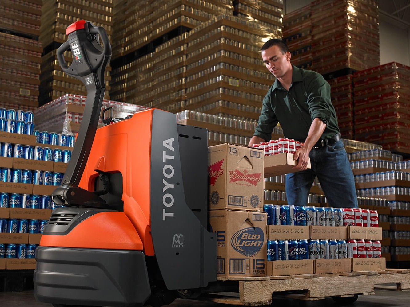 Electric Pallet Truck (EPT) 3 Day Course